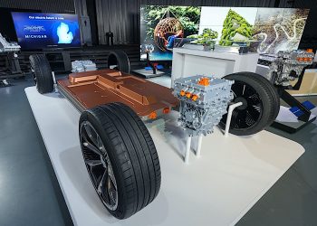 Honda and GM said to be working on an EV