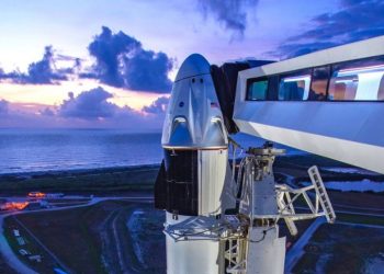 NASA and SpaceX is delaying Demo-2 due to weather