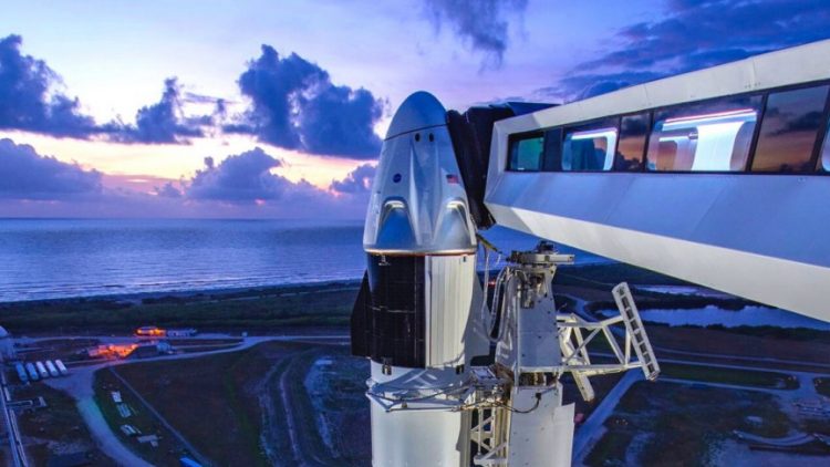 NASA and SpaceX is delaying Demo-2 due to weather