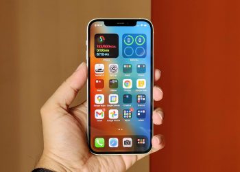 iPhone 12 OLED screen